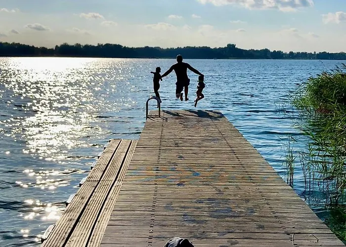 Finnhuette Marie Am Storkower Storkow (Mark)